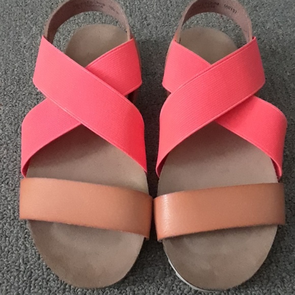 Brash Shoes - Brash Rocco coral sandals